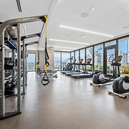 Villa High Rise In The Heart Of Atx Austin Exterior foto